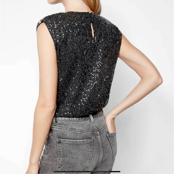 EXPRESS Houndstooth Sequin Embellished Top Crop Cap Sleeve Elasticized Waist - Picture 3 of 12